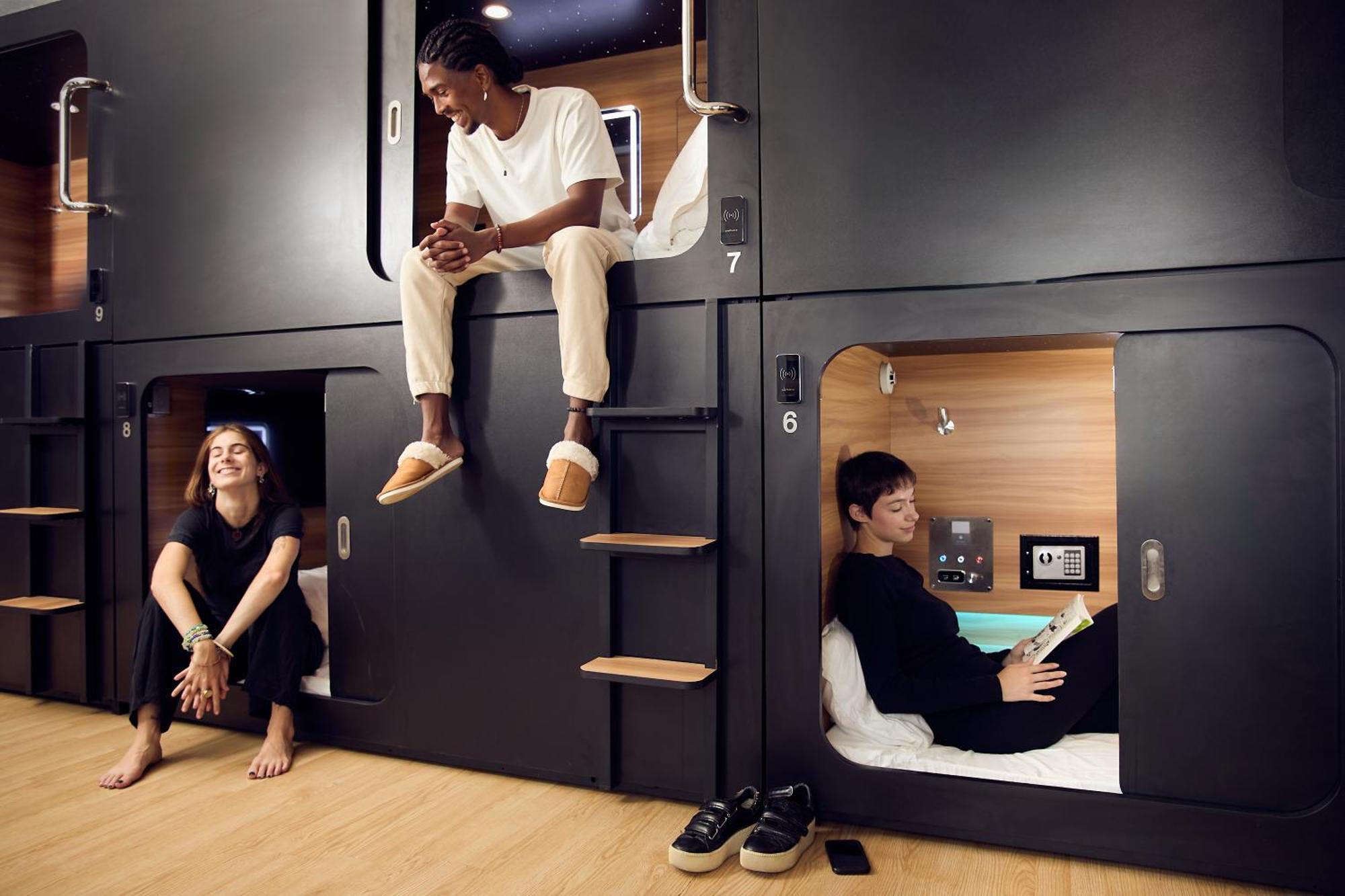 Capsule Hotel Montreal Zewnętrze zdjęcie